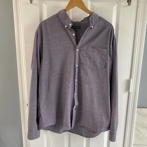 Eddie Bauer Men's Classic Fit Long Sleeve Button-Down Shirt